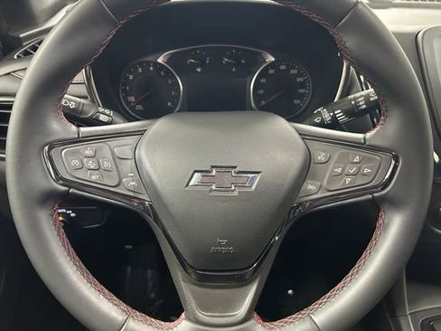 Certified 2024 Chevrolet Equinox RS AWD/4WD image 18
