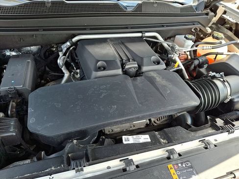 Used 2023 Chevrolet Colorado Z71 w/ Z71 Convenience Package 2 AWD/4WD image 28