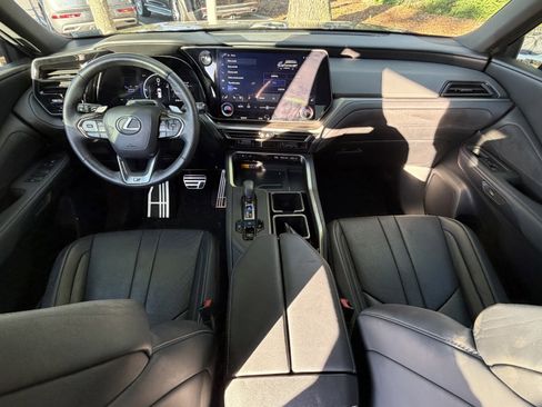 Used 2024 Lexus TX 500h AWD w/ Technology Package image 33