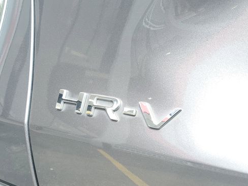 Used 2023 Honda HR-V LX image 6