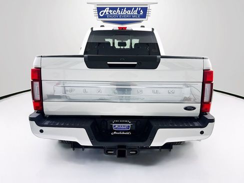 Used 2022 Ford F350 Platinum image 5