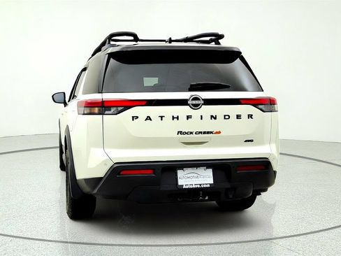 Used 2024 Nissan Pathfinder Rock Creek AWD/4WD image 6