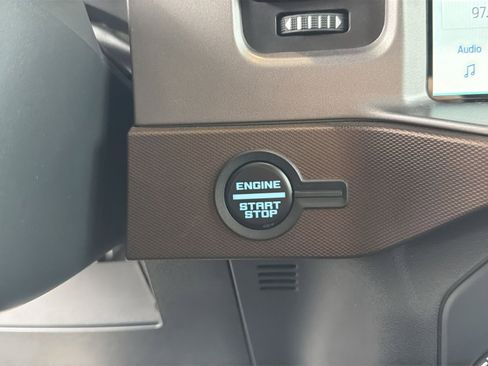 Used 2023 Ford Bronco Outer Banks w/ Sasquatch Package image 23