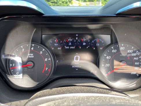 Used 2022 Chevrolet Camaro SS RWD image 19