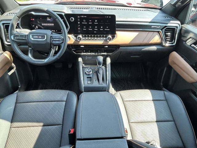 Used 2026 GMC Canyon AT4 w/ Technology Plus Package AWD/4WD image 14