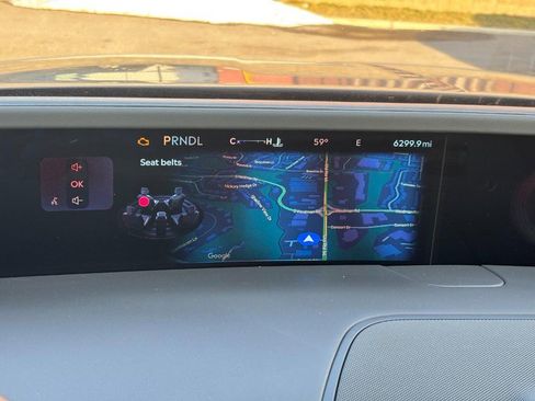 Certified 2024 Lincoln Nautilus Reserve w/ Equipment Group 202A image 22