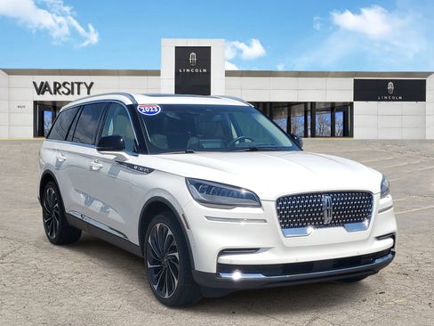Used 2023 Lincoln Aviator Reserve w/ Equipment Group 201A AWD/4WD image 1