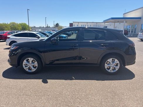 New 2025 Honda HR-V LX image 2