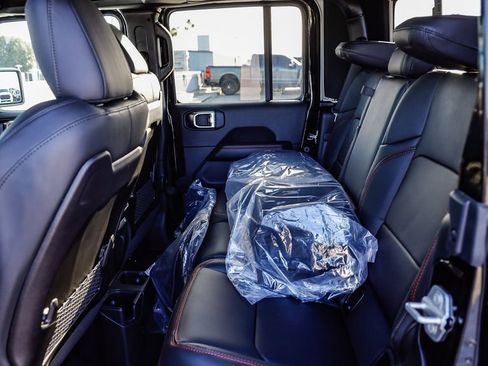 New 2026 Jeep Gladiator Rubicon image 23