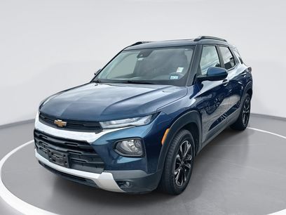 Used 2021 Chevrolet TrailBlazer LT w/ Sun and Liftgate Package