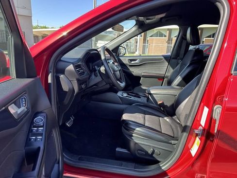 Used 2024 Ford Escape ST-Line AWD/4WD image 18