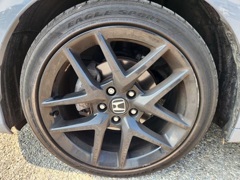 Used 2024 Honda Civic Sport image 7