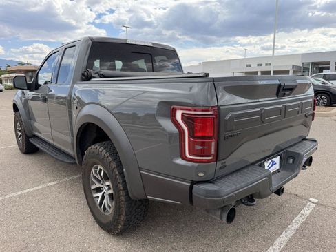 Used 2018 Ford F150 Raptor w/ Equipment Group 801A Mid AWD/4WD image 4