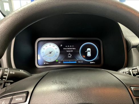 Used 2023 Hyundai Kona SE image 24