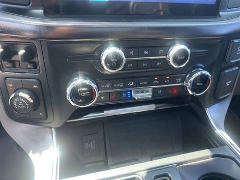 Used 2022 Ford F150 Platinum w/ Equipment Group 701A High AWD/4WD image 26