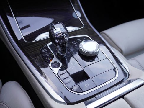 Used 2020 BMW X5 sDrive40i w/ Premium Package image 29