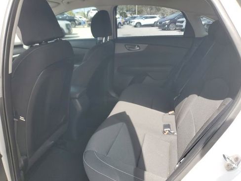 Used 2020 Kia Forte LXS image 7