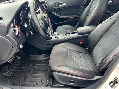 Used 2015 Mercedes-Benz GLA 45 AMG 4MATIC image 15