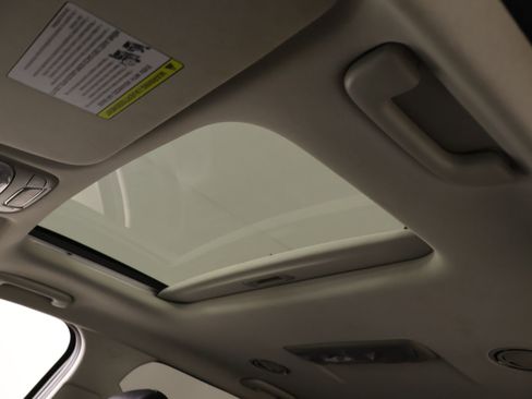 Used 2020 Kia Telluride EX image 17