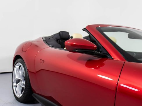 Certified 2024 Ferrari Roma Spider image 14