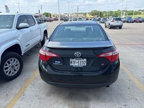 Used 2016 Toyota Corolla S FWD image 7
