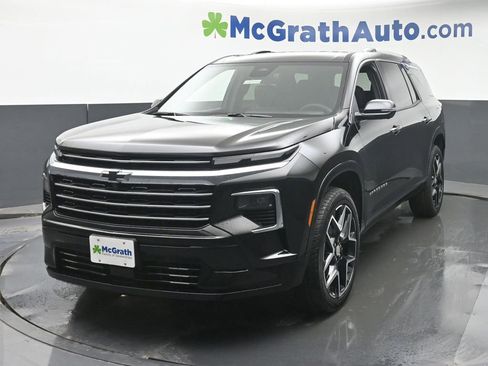 New 2026 Chevrolet Traverse High Country w/ LPO, Floor Liner Package AWD/4WD image 17