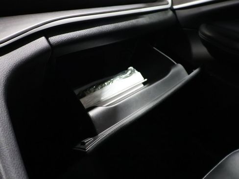 Used 2023 Jeep Grand Cherokee Limited image 30