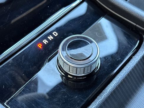 Used 2024 Jeep Grand Cherokee L Laredo image 23