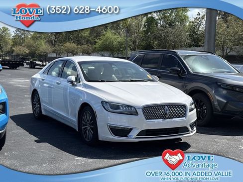 Used 2019 Lincoln MKZ Reserve image 1