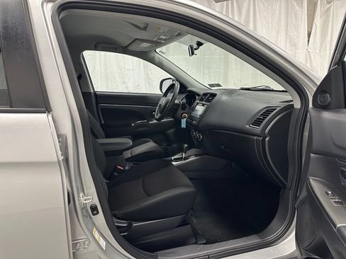 Used 2019 Mitsubishi Outlander Sport ES AWD/4WD image 50