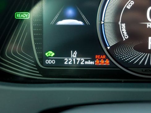 Used 2024 Lexus UX 250h F Sport AWD/4WD image 47