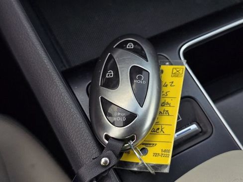 Used 2025 Hyundai Sonata SEL FWD image 40