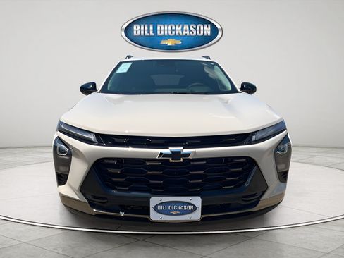 New 2026 Chevrolet Trax RS w/ Driver Confidence Package FWD image 2