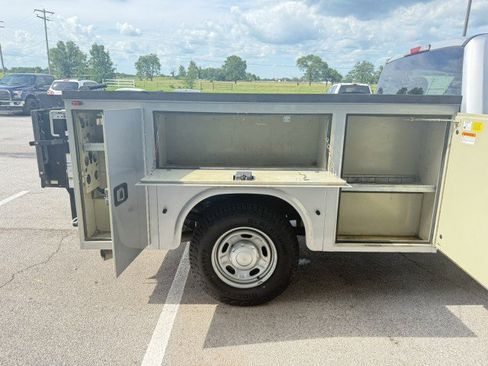 Used 2019 Ford F250 XL image 13