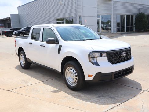 New 2026 Ford Maverick XL image 1