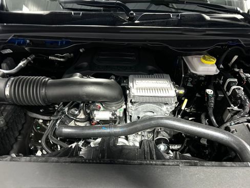 New 2026 RAM 1500 4x4 Crew Cab image 24