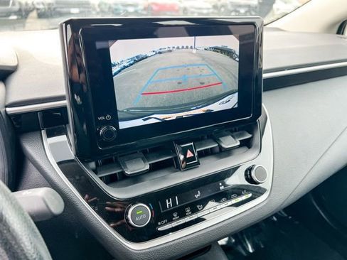 Used 2024 Toyota Corolla LE image 24