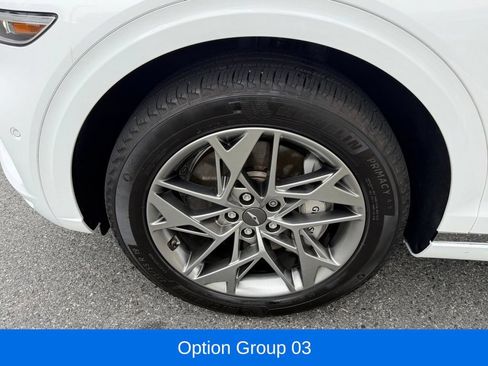 Used 2023 Genesis GV70 2.5T w/ Advanced Package AWD/4WD image 13