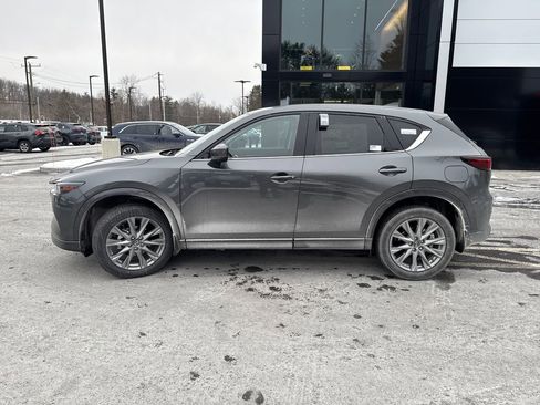 New 2025 MAZDA CX-5 AWD 2.5 S w/ Premium Plus Pkg image 2