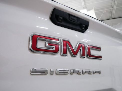 Used 2023 GMC Sierra 2500 Pro w/ Convenience Package AWD/4WD image 9