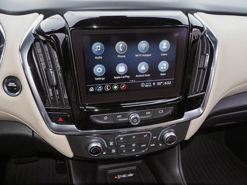 Certified 2023 Chevrolet Traverse LT AWD/4WD image 12