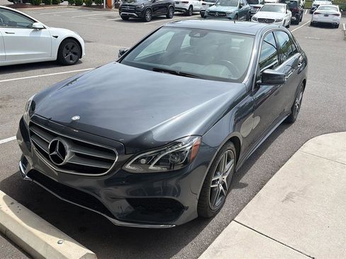 Used 2014 Mercedes-Benz E 350 4MATIC Sedan image 2