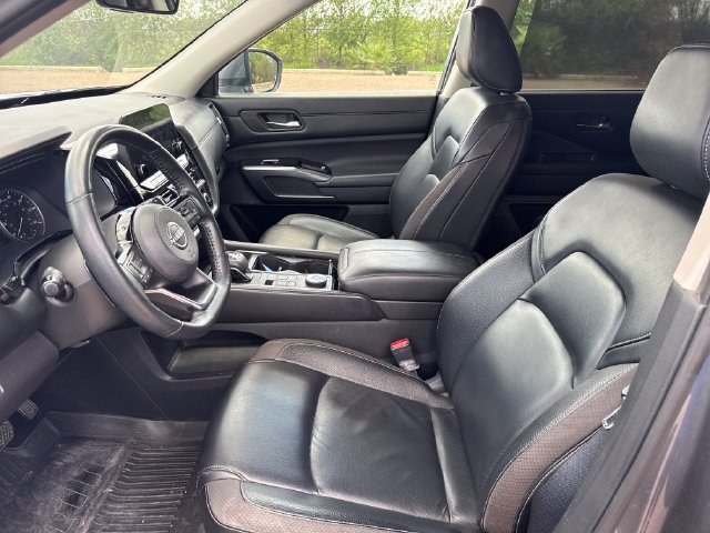 Certified 2024 Nissan Pathfinder SL AWD/4WD image 10
