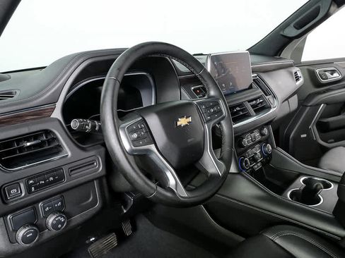 Used 2023 Chevrolet Tahoe LT RWD image 4