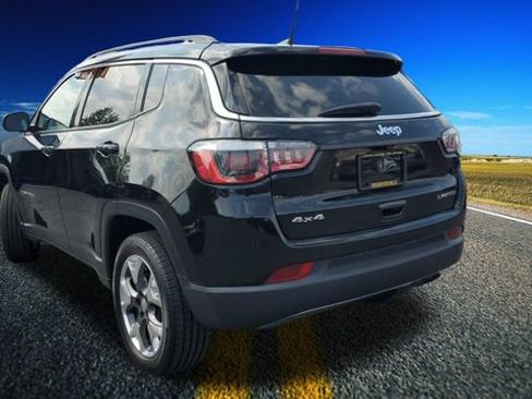 Used 2020 Jeep Compass Limited AWD/4WD image 2