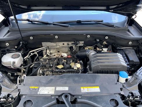 Used 2024 Volkswagen Atlas SEL Premium R-Line AWD/4WD image 9