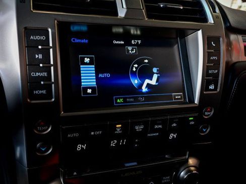 Used 2016 Lexus GX 460 image 44