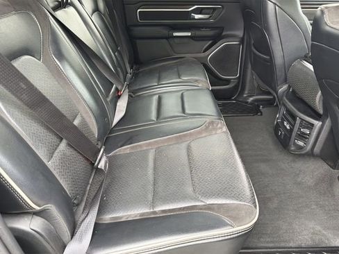 Used 2022 RAM 1500 Laramie AWD/4WD image 36