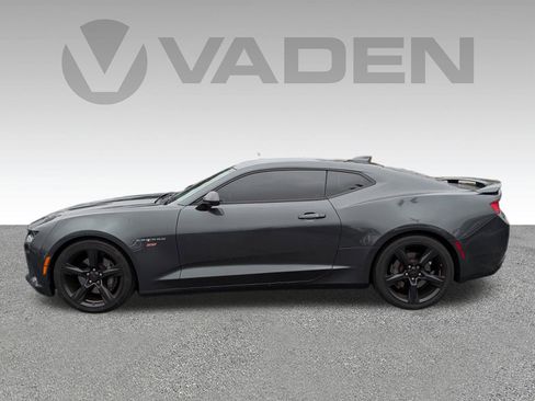 Used 2018 Chevrolet Camaro SS image 26