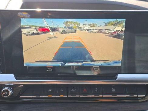 Used 2025 GMC Sierra 1500 SLT image 23